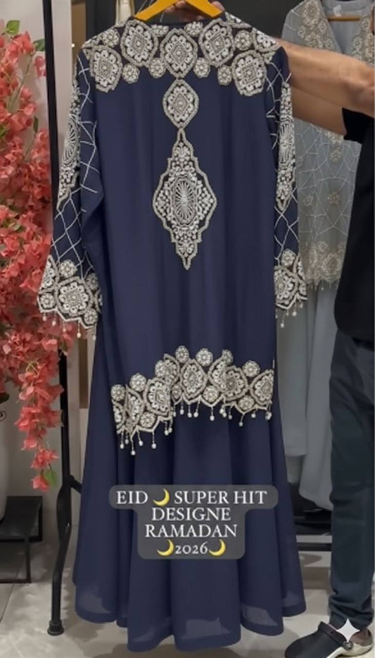 Robe de travail brodée en georgette fleurie artificielle avec de riches paillettes