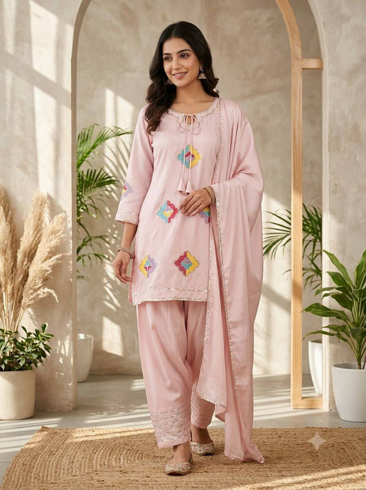 FESTIVAL SEASON WEAR OUR BEAUTIFUL FARSI SUIT