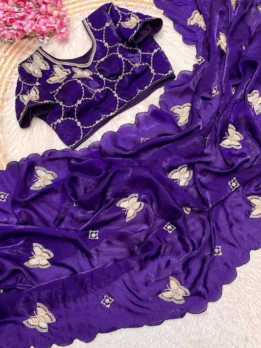 Beautiful khatli Brits work along with all over arco bodar saree