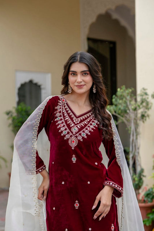 Presenting New Ready Made Kurti Pant Dupatta Collection