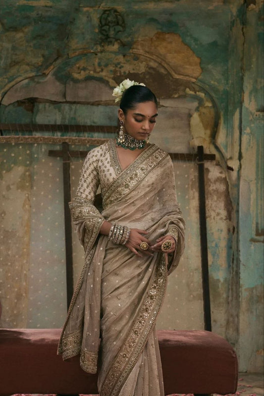 Presenting You Most Beautiful Latest Saree Collection