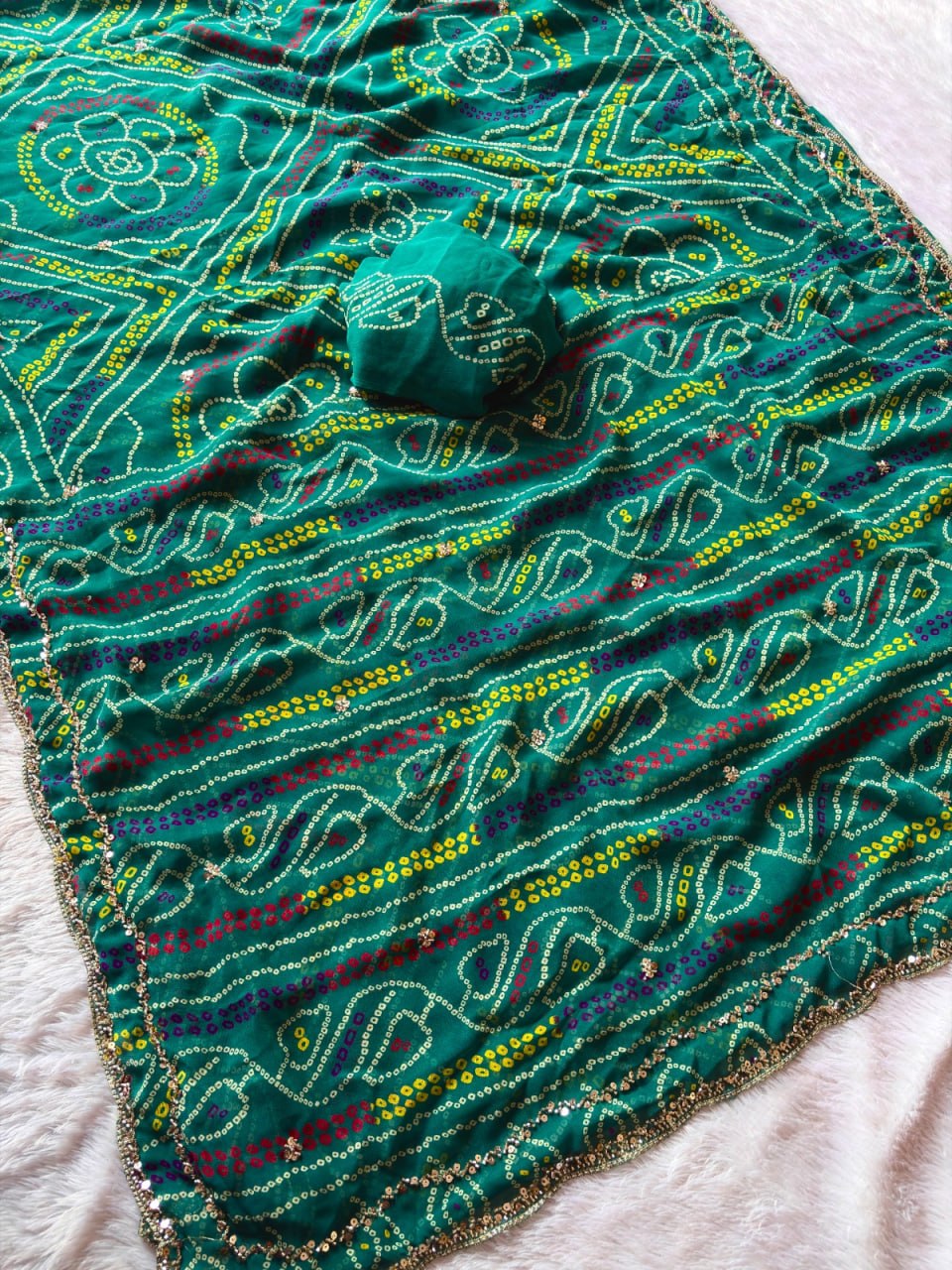 Pure Fox Geogate With Beautiful Bandhani Print Saree