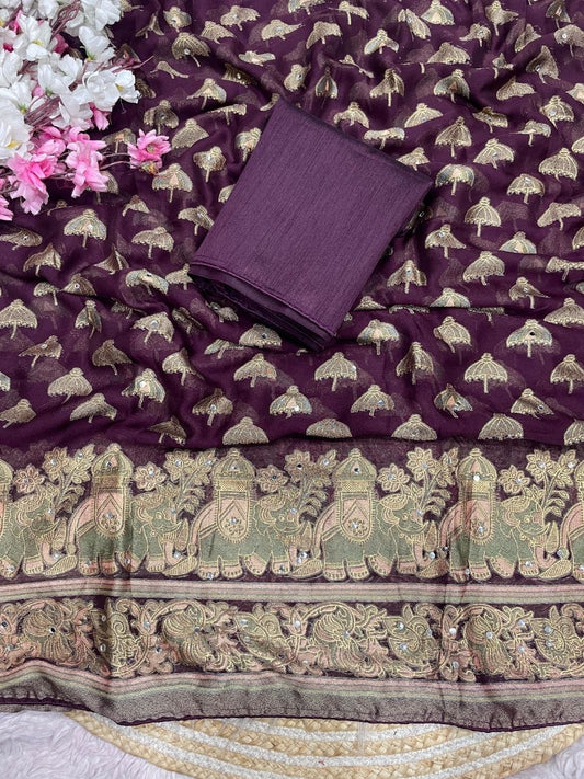 mono banglori with beautiful piping saree