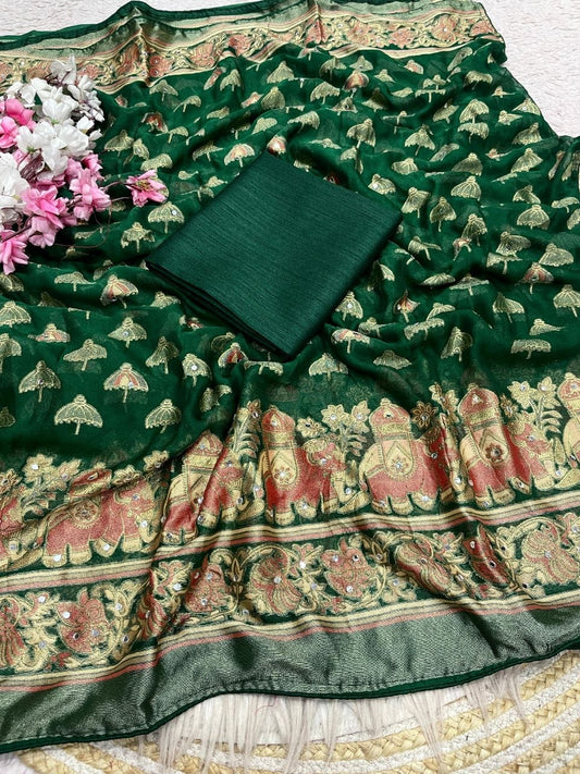 mono banglori with beautiful piping saree