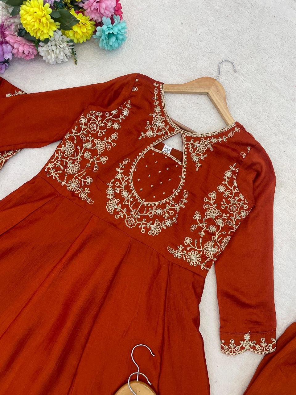 Launching New Trendy Anarkali Designers kurti Pent Set