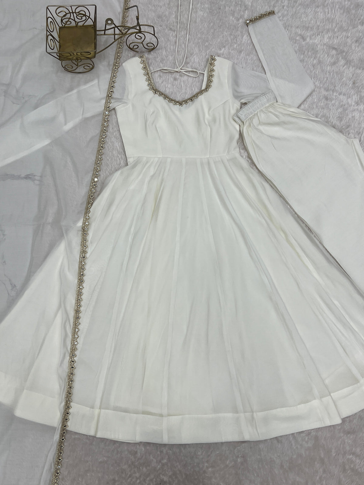 PREMIUM-FERTIGANZUG-SET AUS ANARKALI