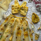 Sehen Sie umwerfend aus in diesem wunderschönen cremefarbenen Lehenga-Set