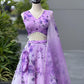 Sehen Sie umwerfend aus in diesem wunderschönen cremefarbenen Lehenga-Set