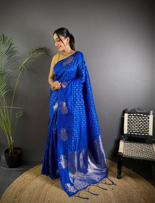 Je recherche quelqu'un pour ce magnifique sari de la même couleur