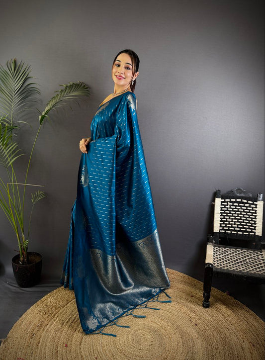 Je recherche quelqu'un pour ce magnifique sari de la même couleur