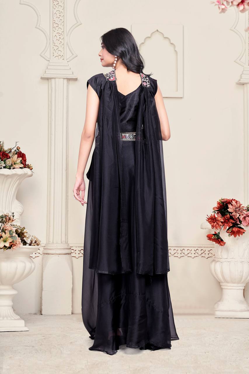 CHOLI LEHENGA BRODÉ EN VELOURS DE SÉQUENCE DE CORDON DE STYLE NEW BEUTIQUE