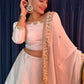 Hochwertiger Lehenga aus Slub-Seide mit Zari- und Paillettenarbeit. Lehenga