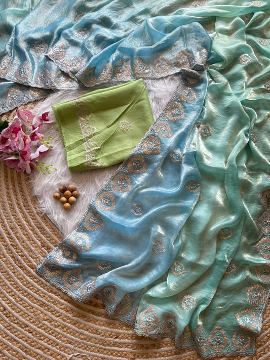 Premium Dual tone fandy silk Saree