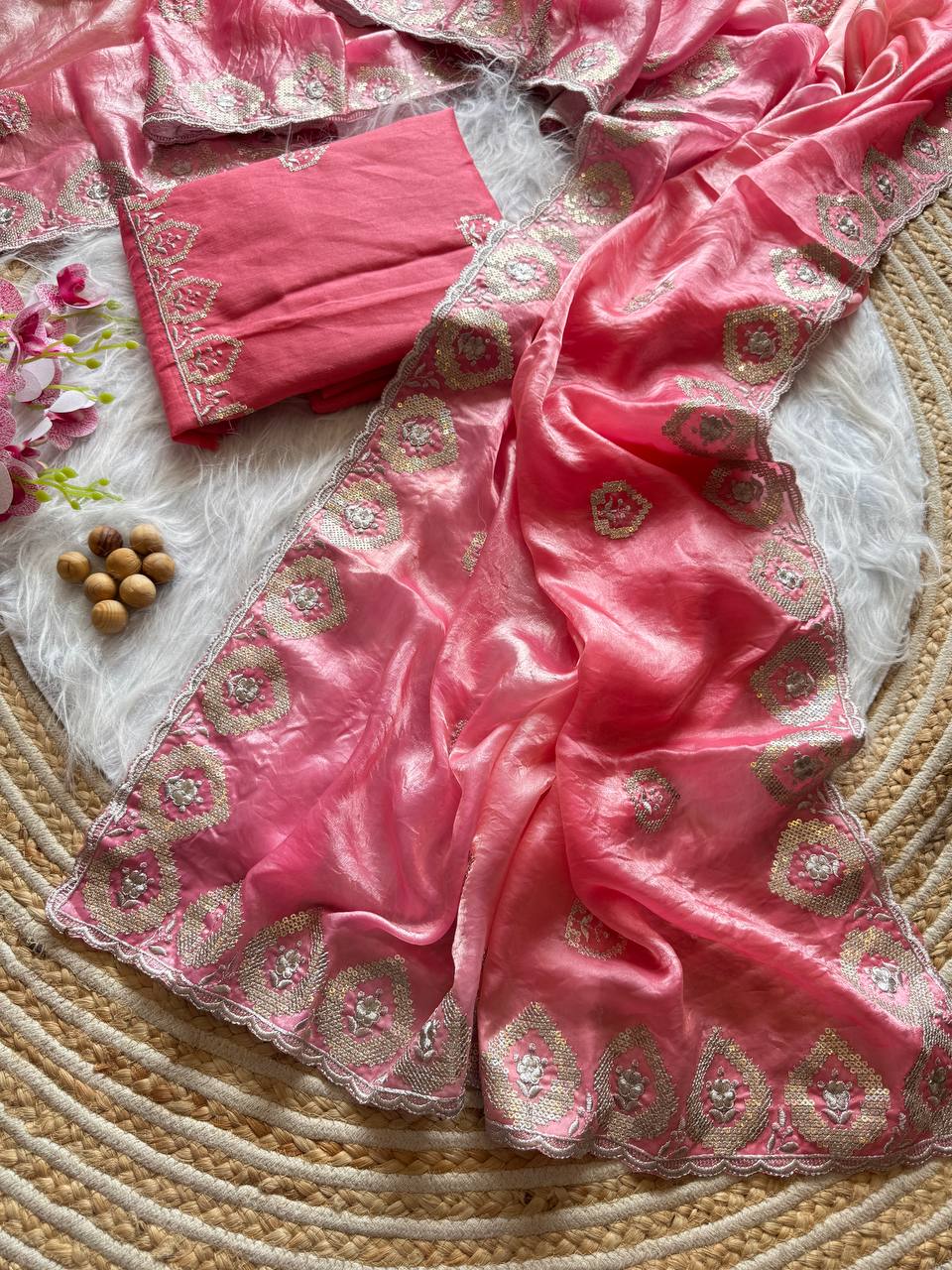 Premium Dual tone fandy silk Saree