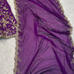 Sehen Sie umwerfend aus in diesem wunderschönen cremefarbenen Lehenga-Set