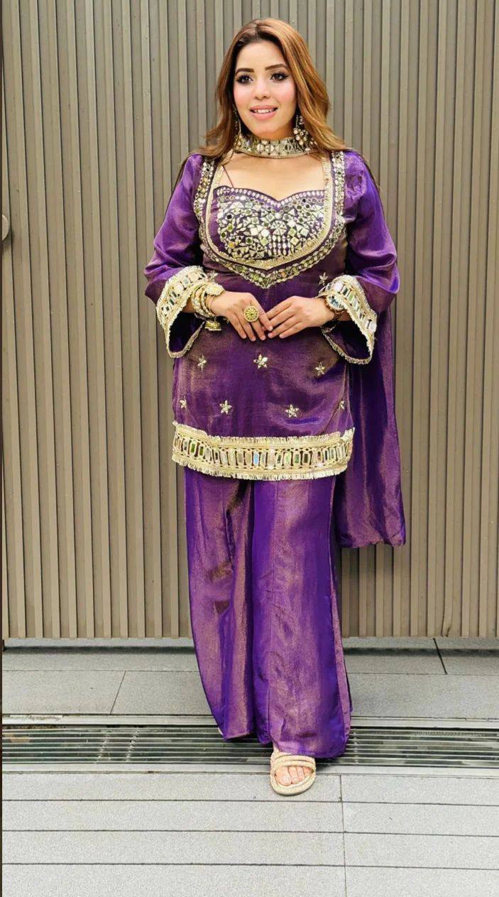 EXCLUSIVE 4 PIECE PLAZZO PAIR WITH REAL MIRROR AND EMBROIDERY WORK