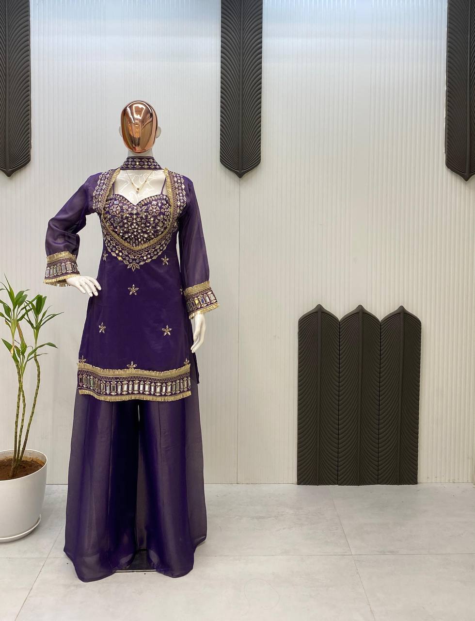 EXCLUSIVE 4 PIECE PLAZZO PAIR WITH REAL MIRROR AND EMBROIDERY WORK