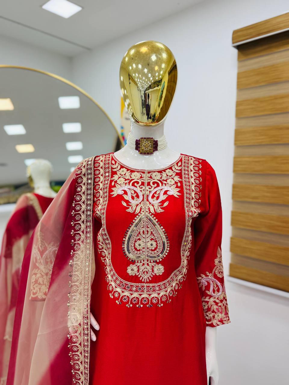 NEUES ĐĚSIGNER PARTY WEAR TOP UND PLAZZO