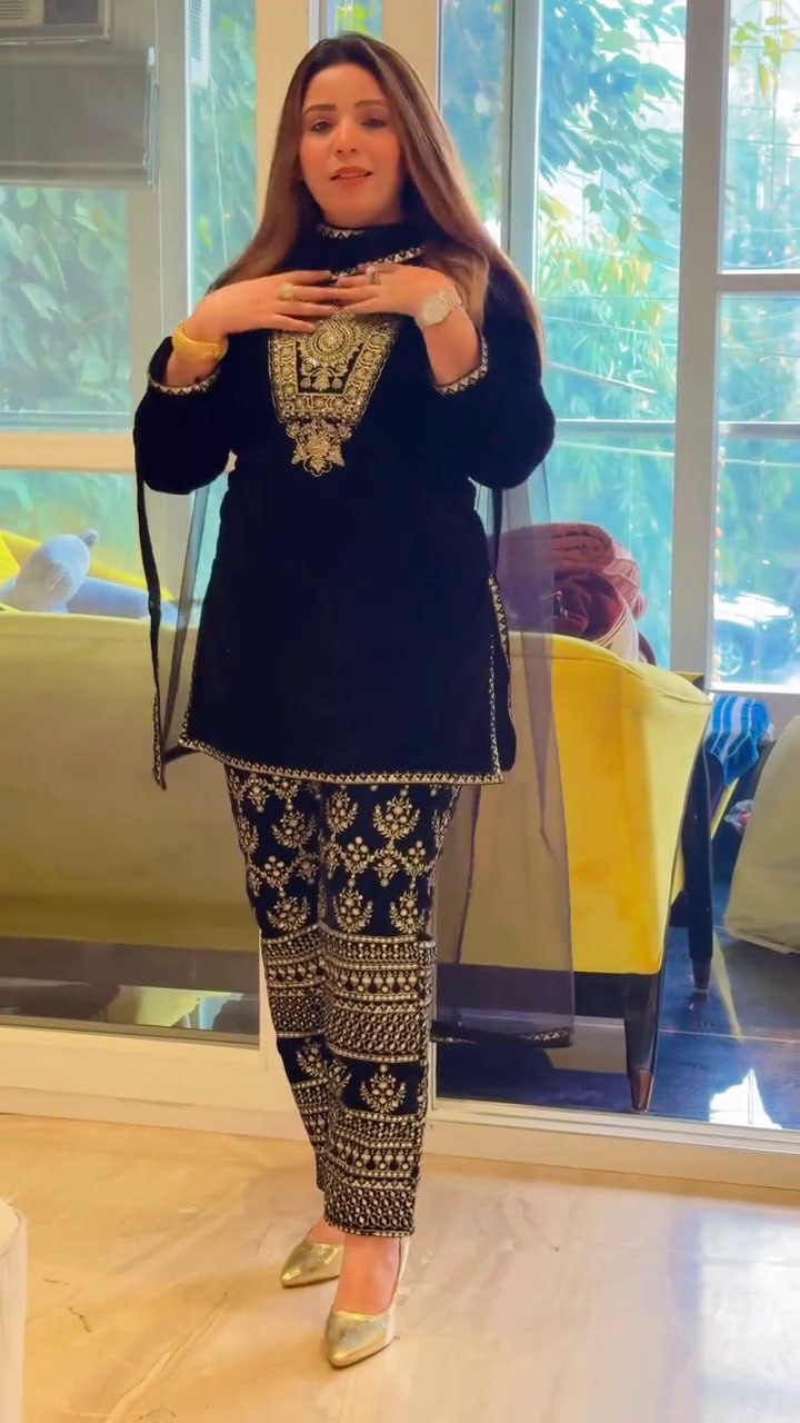 VISCOS VELVET HEAVY EMBROIDERY SEQUENCE WORK SUIT