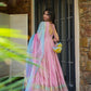Präsentation des exklusiven Anarkali-Shooting-Designs