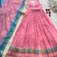 Präsentation des exklusiven Anarkali-Shooting-Designs