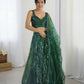 Sehen Sie umwerfend aus in diesem wunderschönen cremefarbenen Lehenga-Set