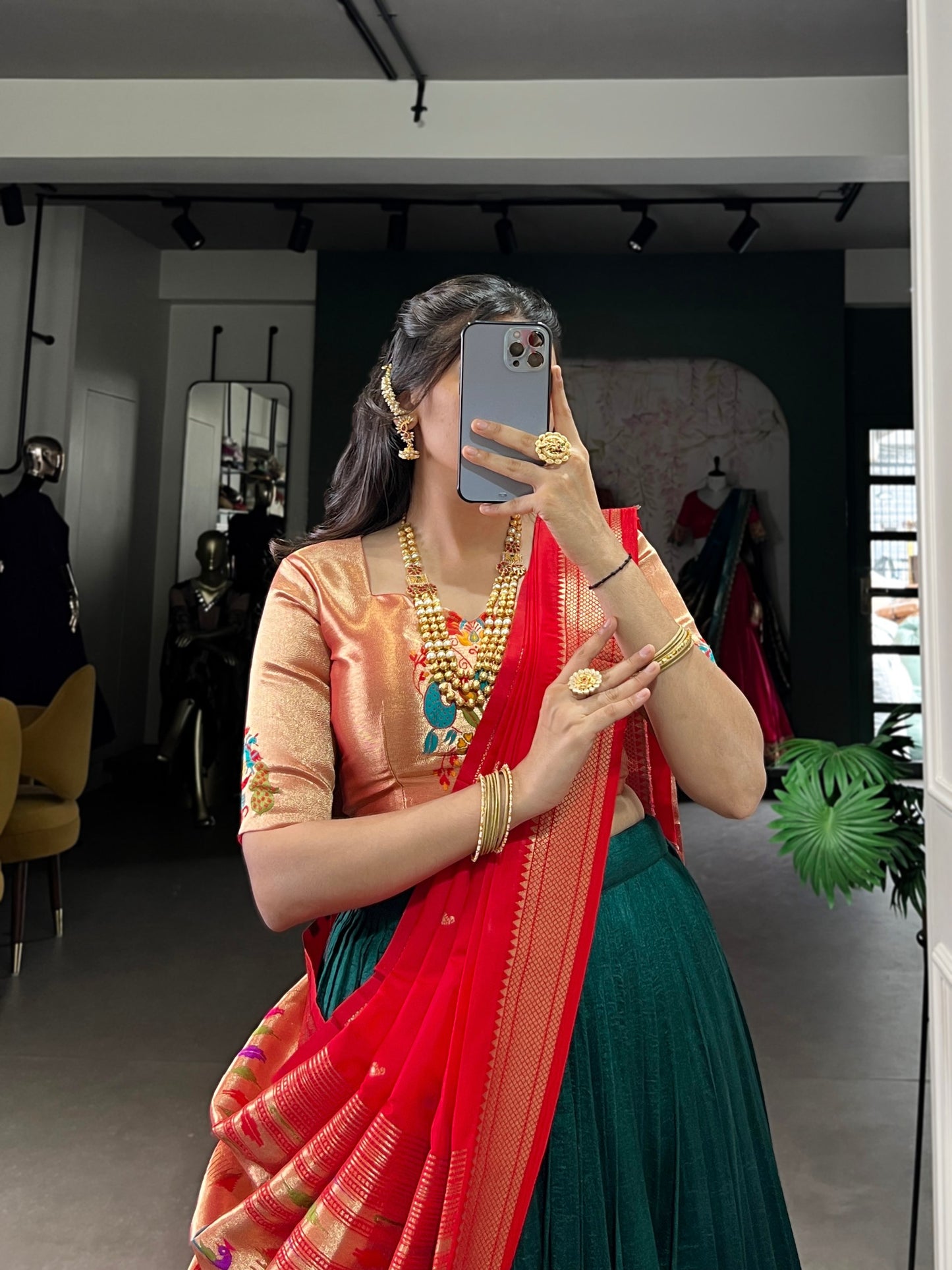 Vichitra Silk Zari Weaving With Lace Border Lehenga