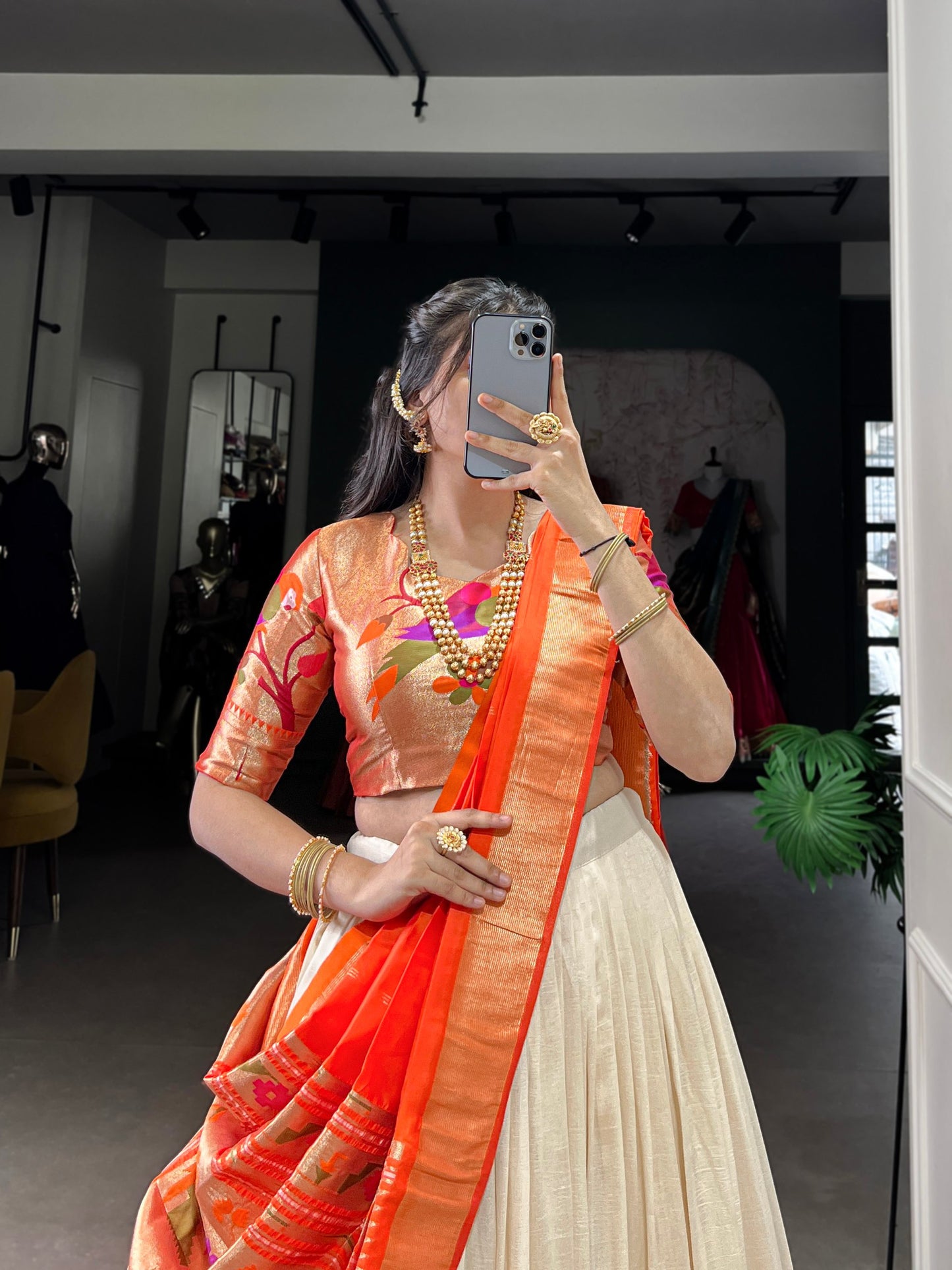 Vichitra Silk Zari Weaving With Lace Border Lehenga