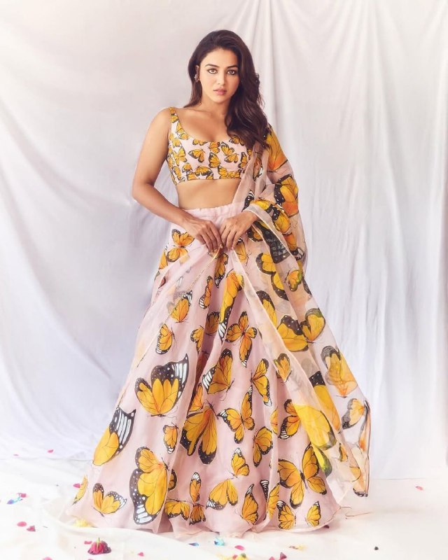 Presenting You Most Beautiful Latest Lehenga Collection
