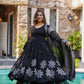 Präsentation des exklusiven Anarkali-Shooting-Designs