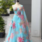 Sehen Sie umwerfend aus in diesem wunderschönen cremefarbenen Lehenga-Set