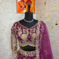 Sehen Sie umwerfend aus in diesem wunderschönen cremefarbenen Lehenga-Set