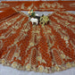 Sehen Sie umwerfend aus in diesem wunderschönen cremefarbenen Lehenga-Set