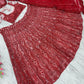 Einführung eines 4 Meter ausgestellten Lehenga mit Paillettenstickerei und Cut-Work
