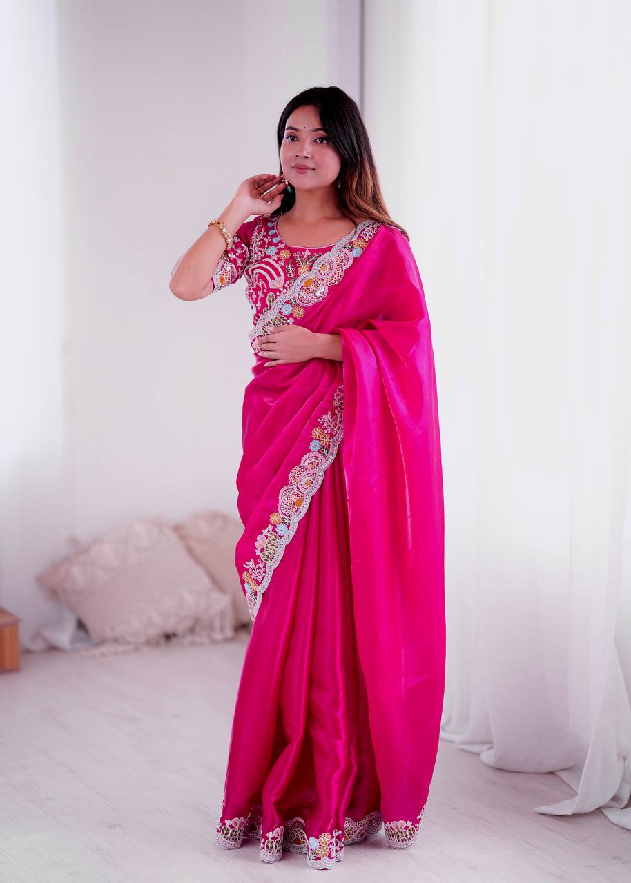 New Launching Real Saree Modelling By Aarti Chauhan