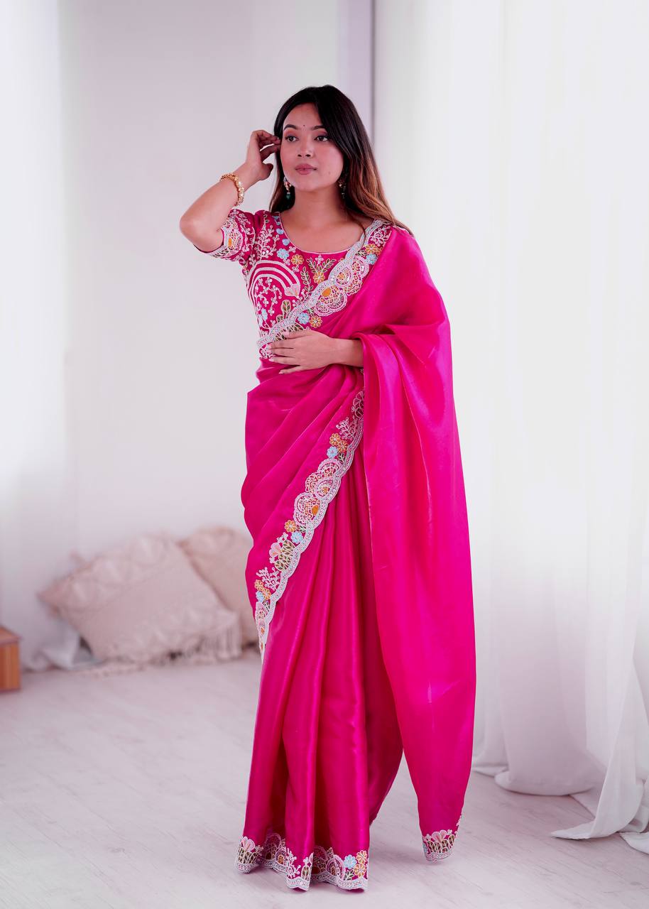 New Launching Real Saree Modelling By Aarti Chauhan