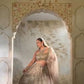 Feiern Sie den Charme der indischen Kultur mit diesem wunderschönen Lehenga-Set