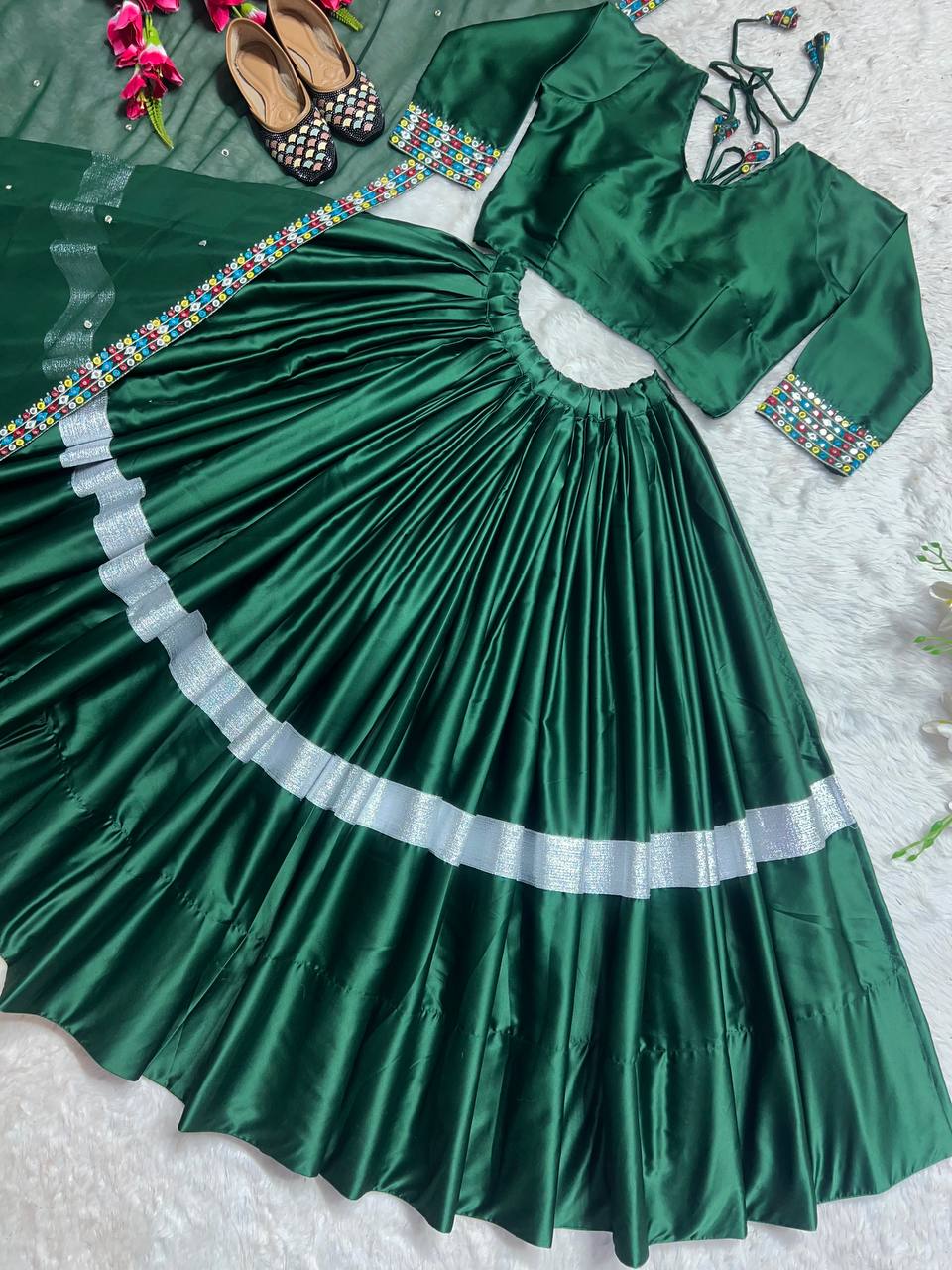 New Đěsigner Navratri Special Lehenga Choli Ready Made