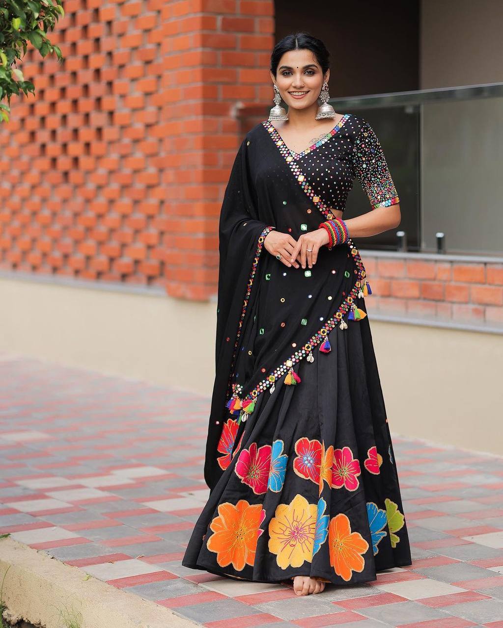 NAVRATRI WEAR BEUTIQUE STYLES PURE COTTON DESIGNER PRINTED AND REAL MIRROR WORK LEHENGA CHOLI