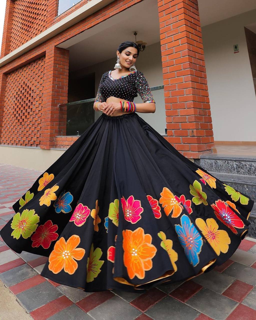 NAVRATRI WEAR BEUTIQUE STYLES PURE COTTON DESIGNER PRINTED AND REAL MIRROR WORK LEHENGA CHOLI