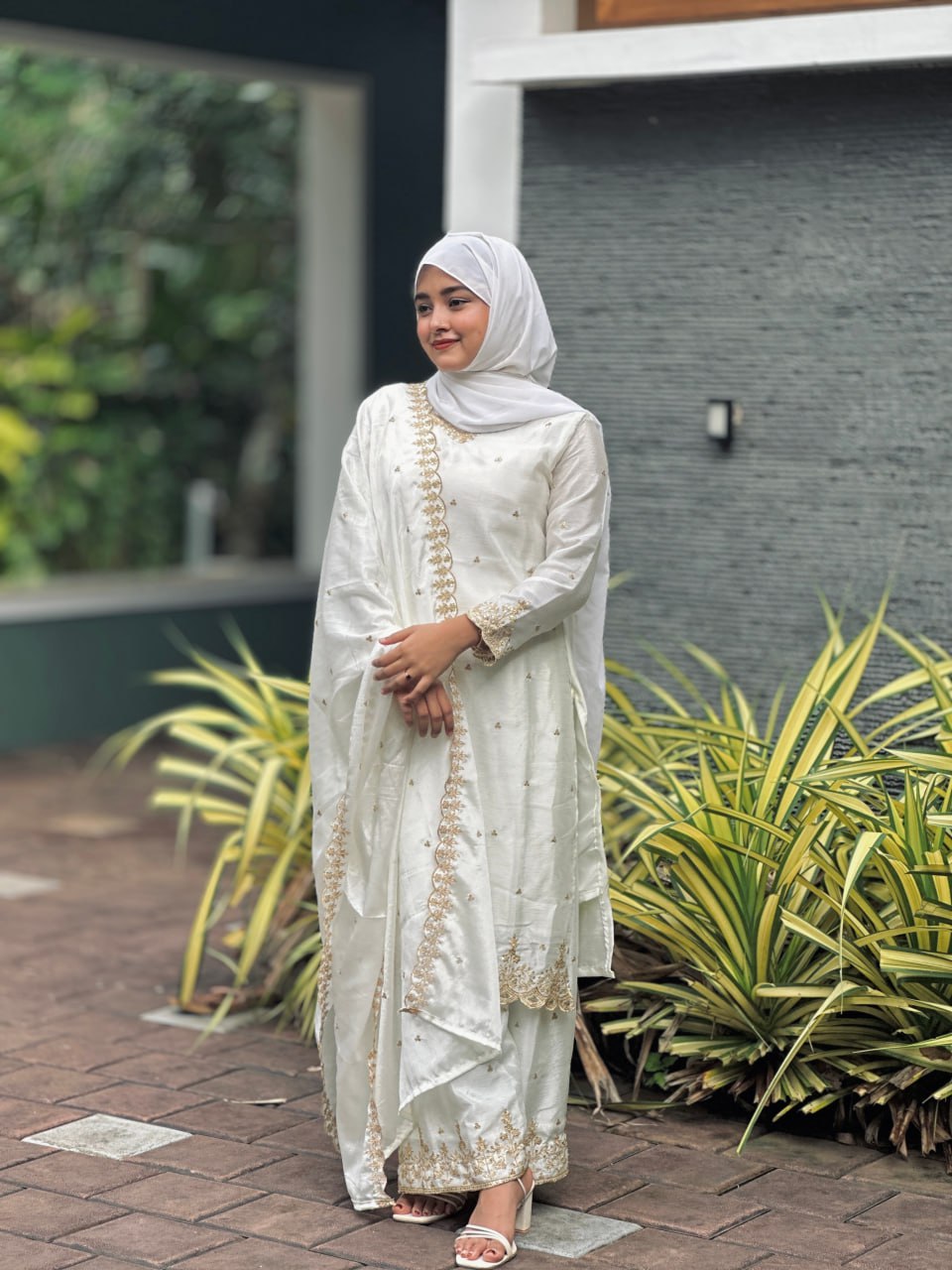 FESTIVAL SPECIAL SEQUENCE EMBROIDERY ON SILK FABRIC SUIT