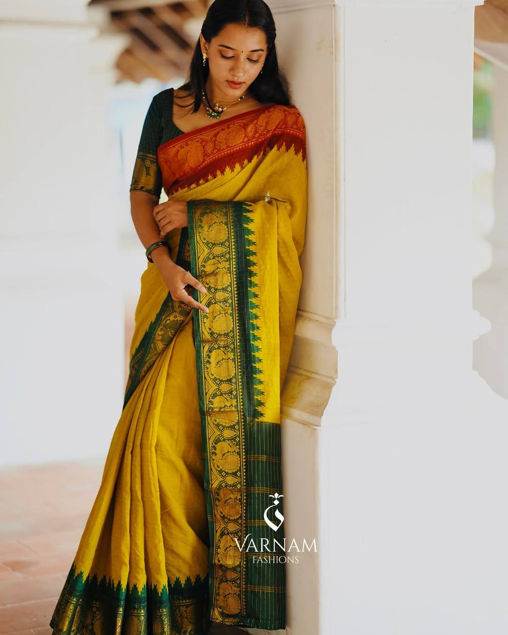 SOFT LICHI SILK CLOTH SAREE