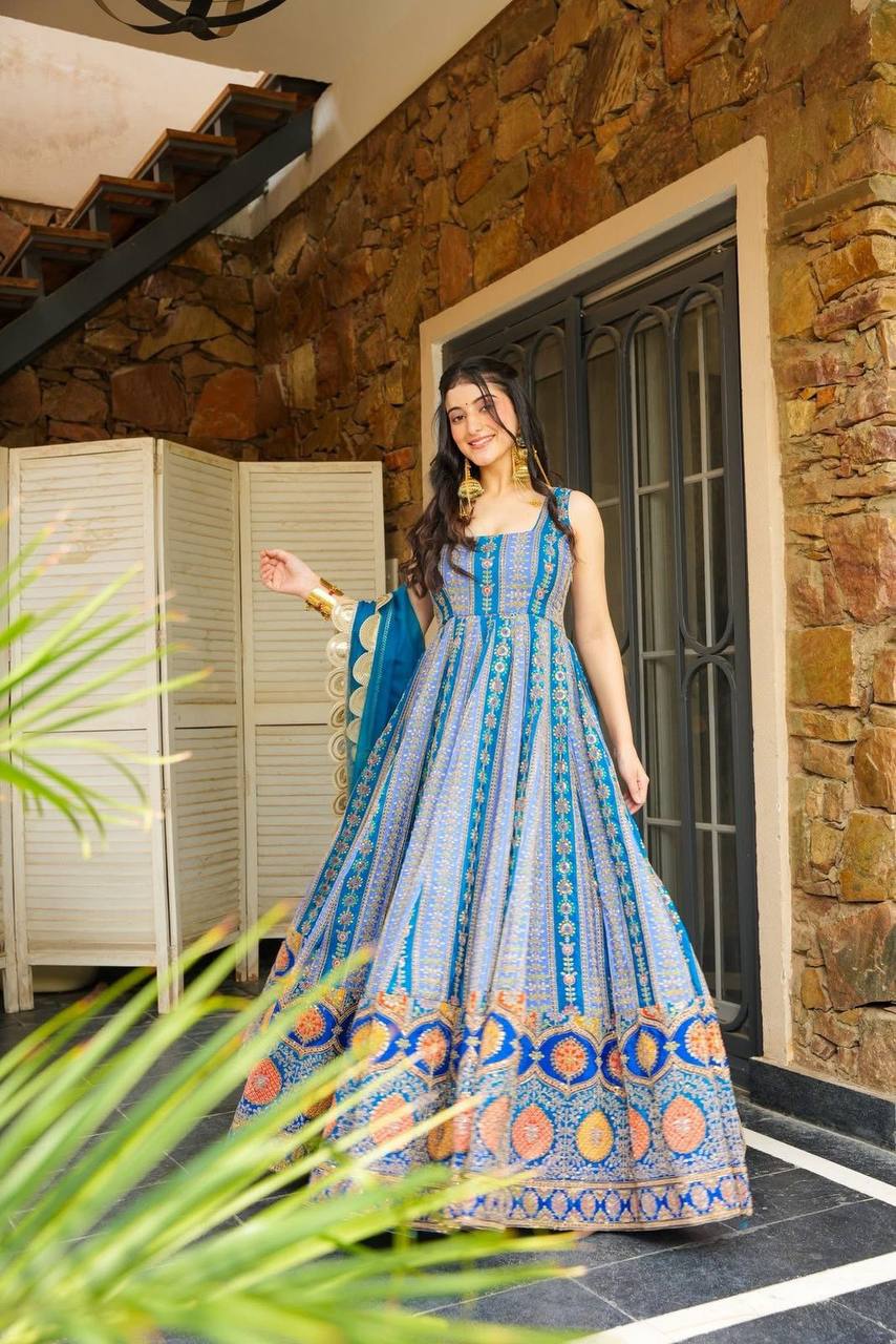 Präsentation des exklusiven Anarkali-Shooting-Designs