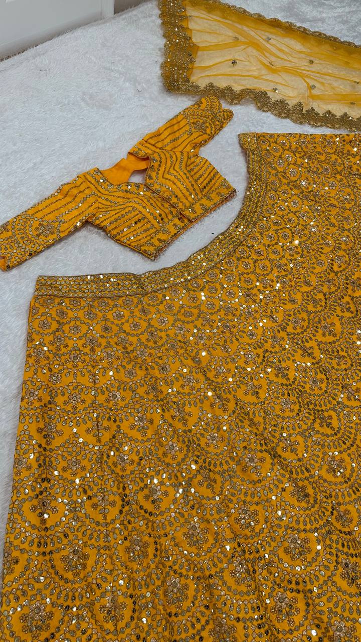 Feiern Sie den Charme der indischen Kultur mit diesem wunderschönen Lehenga-Set