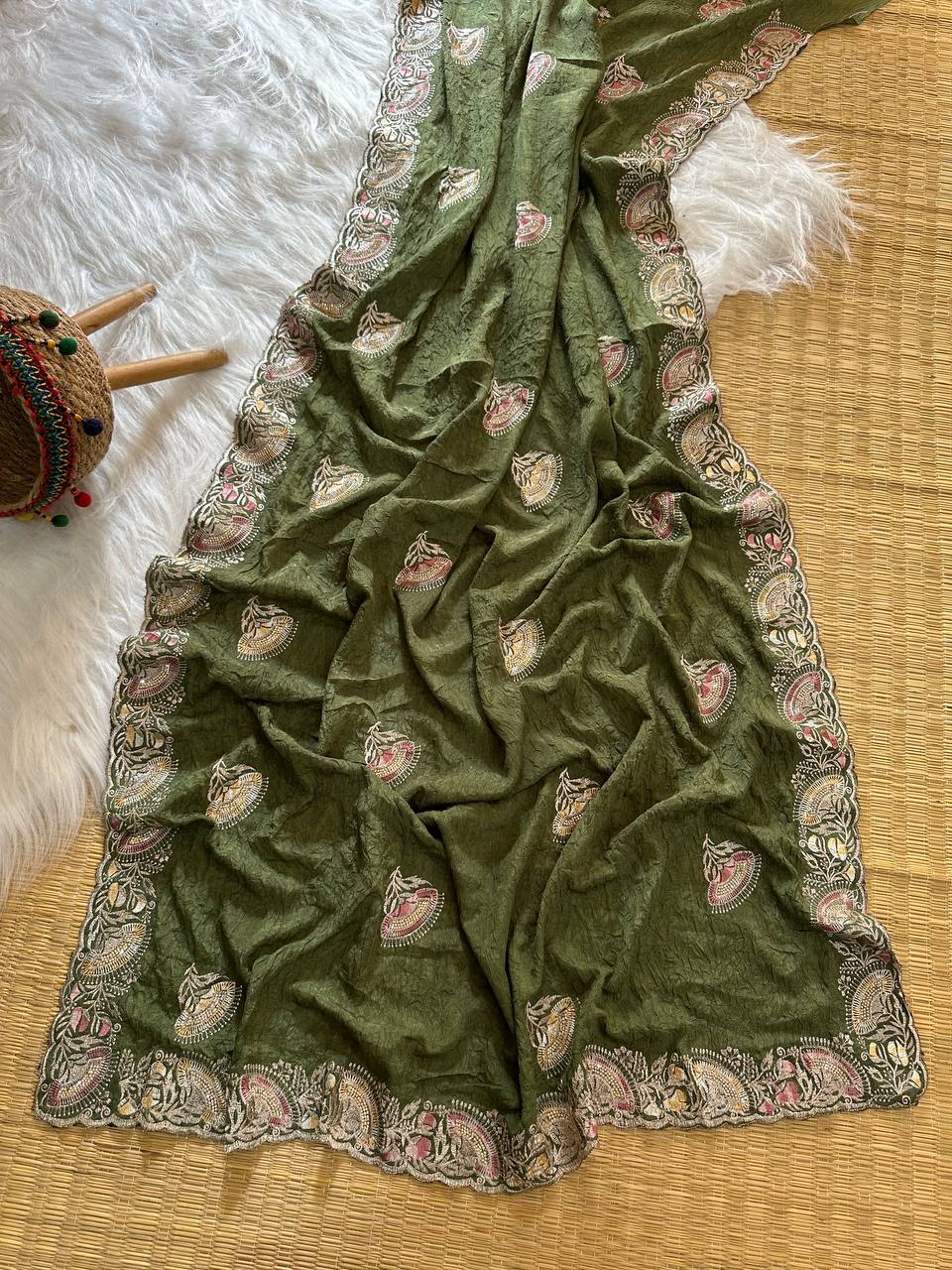 Superb Soft Refined Crunchy crush georgett base fabric Saree