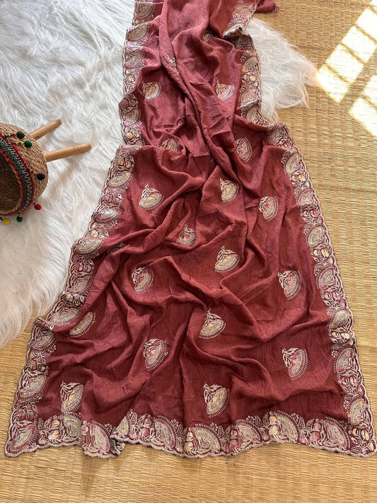 Superb Soft Refined Crunchy crush georgett base fabric Saree