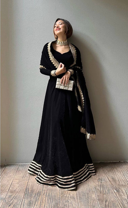 Pure soft 9000 velvet lehnga with Dori work