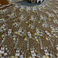 Einführung eines 4 Meter ausgestellten Lehenga mit Paillettenstickerei und Cut-Work