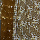 Einführung eines 4 Meter ausgestellten Lehenga mit Paillettenstickerei und Cut-Work