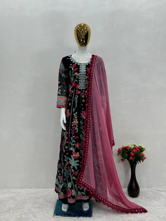 NEW DESIGNER PARTY WEAR FANCY PAKISHTANI WORK SUIT